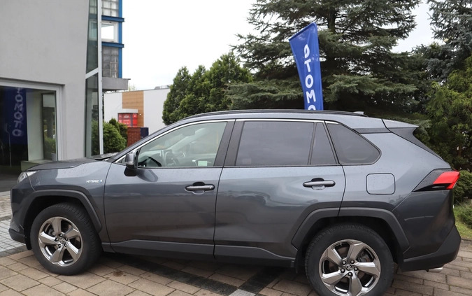 Toyota RAV4 cena 112900 przebieg: 121244, rok produkcji 2019 z Tychy małe 92